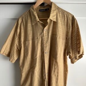 Vintage Patagonia Men's L Button Down Shirt